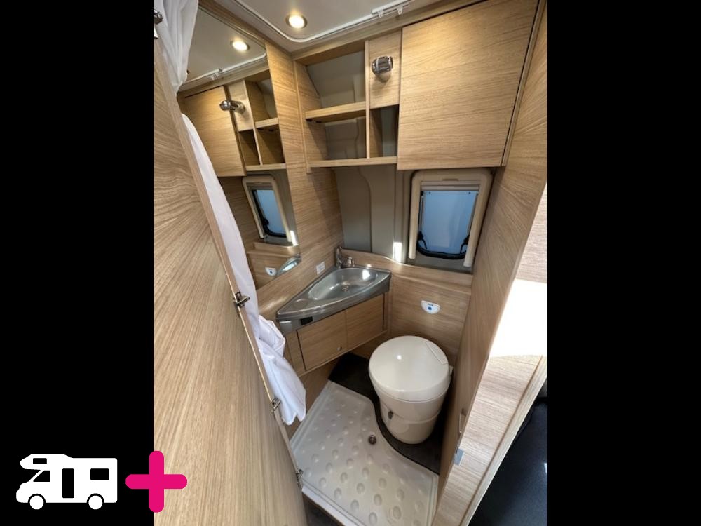 , Roadcar 540 -
            2026